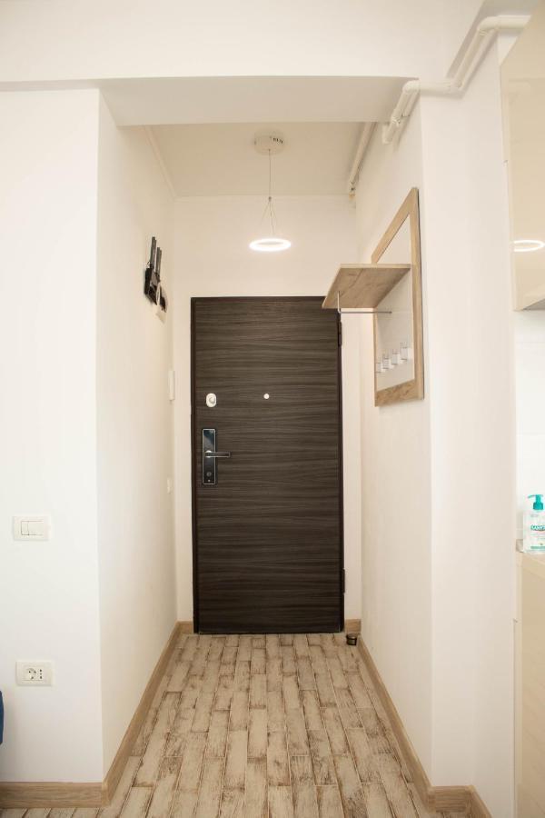 Yzza Apartament Năvodari 외부 사진
